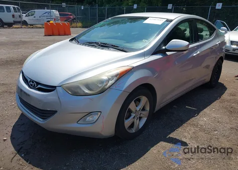 2013 Hyundai Elantra Gls z USA, uszkodzony, nr VIN 5NPDH4AE6DH163885